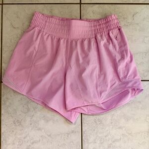 Lululemon Hotty Hot Shorts 4" Pink